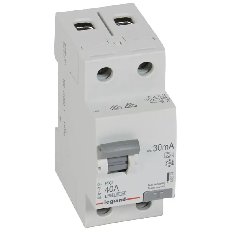 Rendeld meg most Legrand RX3 áram-védőkapcsoló 2P 40A A 30MA (Legrand 402037)