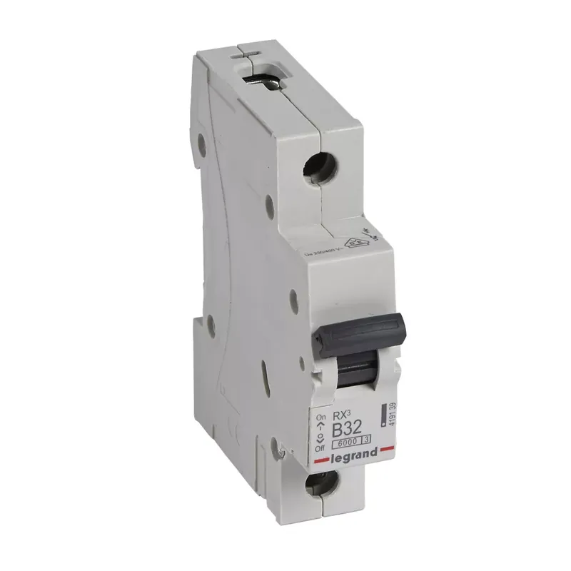 Végkiárusítás Legrand RX3 kismegszakító 1P B32 6000A BIC (Legrand 419139)