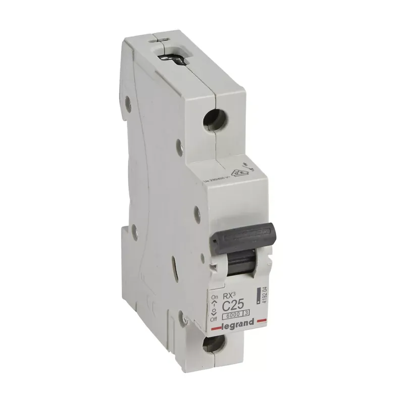 Vedd meg most Legrand RX3 kismegszakító 1P C25 6000A BIC (Legrand 419204)