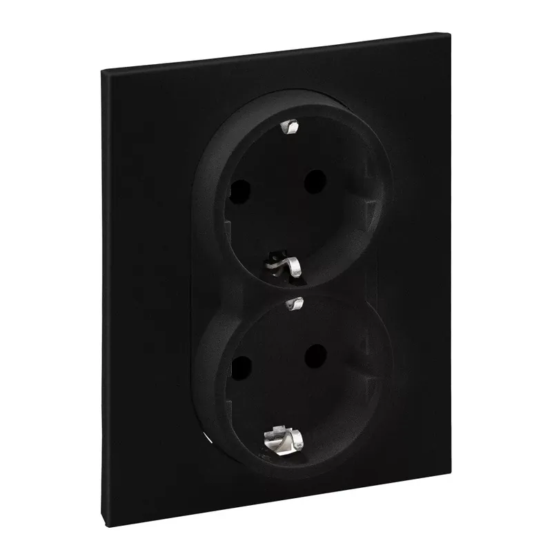 Bestseller Legrand Suno 2x2P+F csatlakozóaljzat kerettel (rugós), biztonsági zsaluval, komplett, fekete (Legrand 721426)