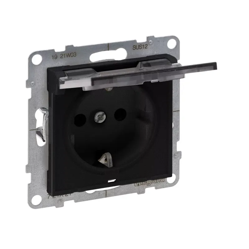Legrand Suno 2P+F csatlakozóaljzat (rugós), biztonsági zsaluval, csapófedéllel IP21, fekete (Legrand 721427) Outlet