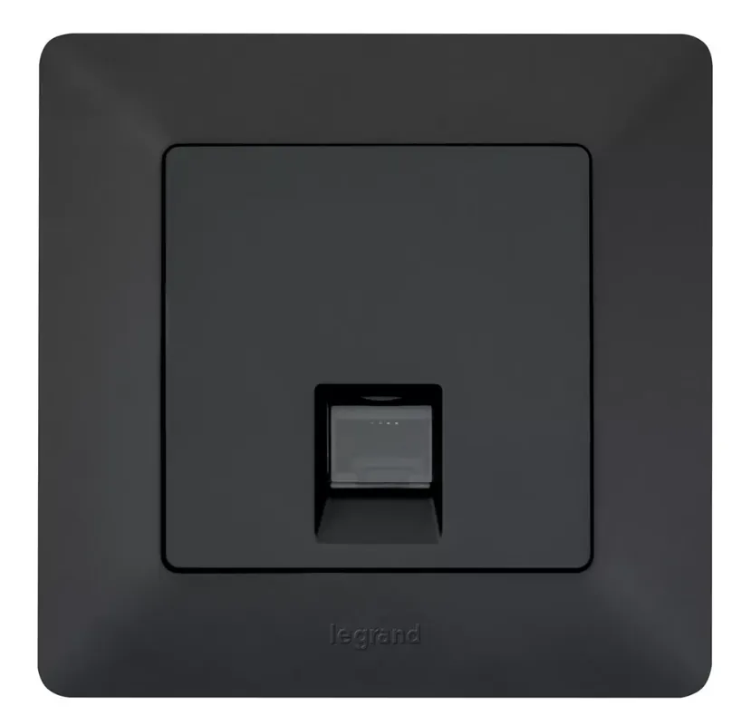 Legrand Valena Life 1xRJ45 Cat. 6 UTP csatlakozóaljzat mechanizmus burkolattal, fekete (Legrand 756342) Akció
