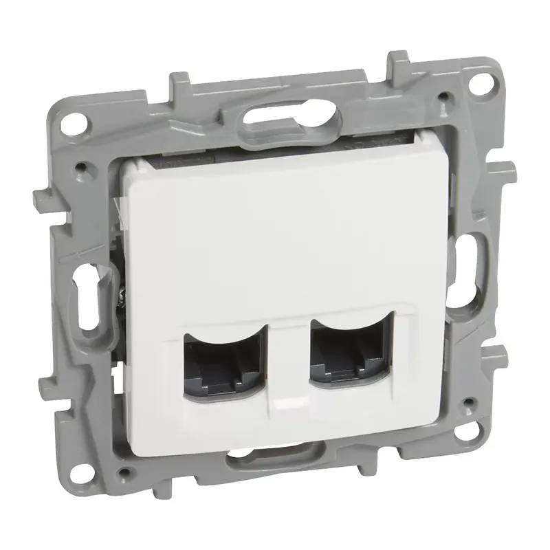 Legrand Niloé 2xRJ45 Cat.6 UTP csatlakozóaljzat, fehér (Legrand 764574) Akciós ár
