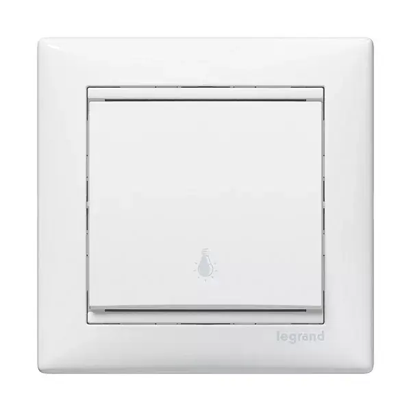 Legrand Valena egypólusú nyomó lámpajellel, elefántcsont (Legrand 774312) Prémium