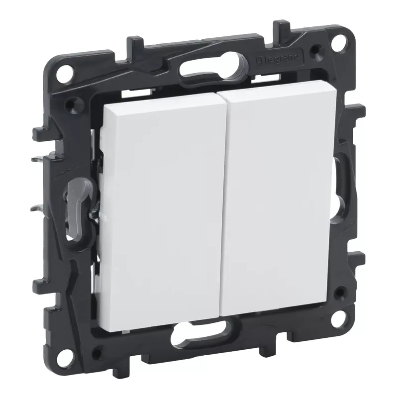 Prémium Legrand Niloé Step kettős nyomó, 6A, fehér (Legrand 863112)