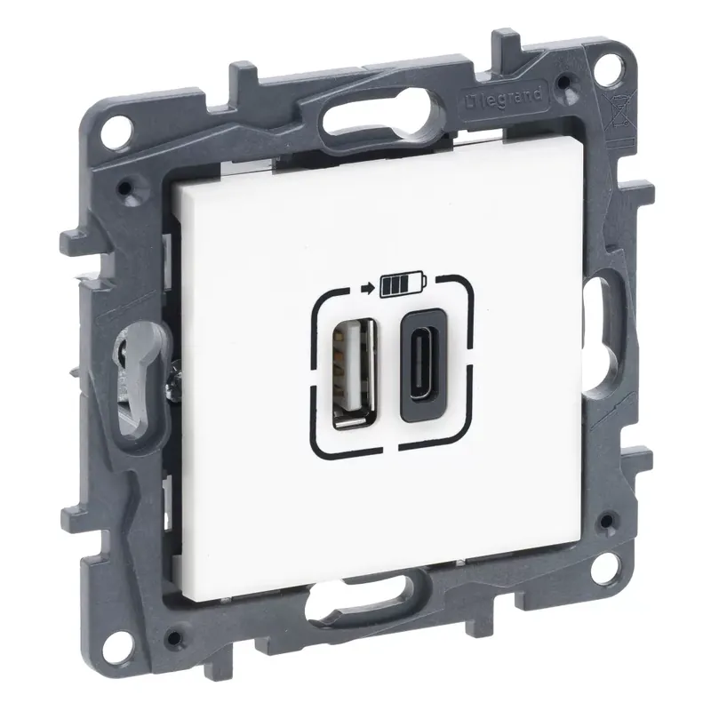 Legrand Niloé Step 2xUSB-A+C töltőaljzat 5V 3A 15W, fehér (Legrand 863140) Biztonságos fizetés