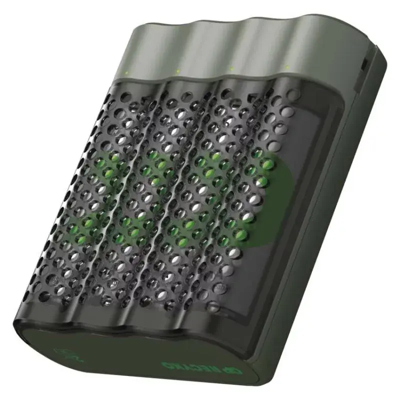 Utolsó esély GP Akkumulátor töltő Speed M452 + 4xAA ReCyko 2600mAh