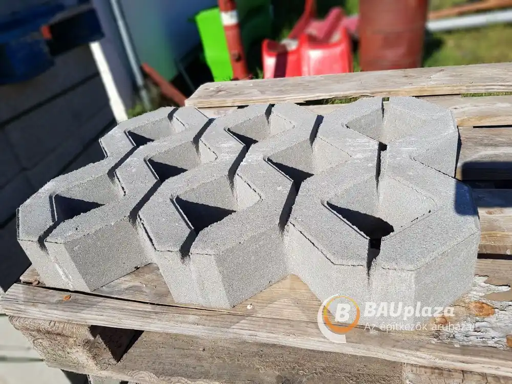 Beton gyeprácskő 60x40x10 Legnépszerűbb