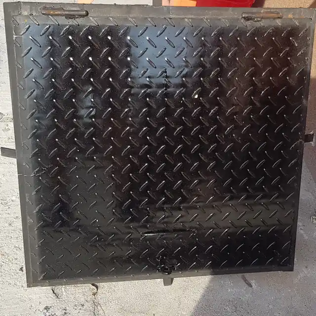 Aknafedlap 60x60cm Azonnal elérhető