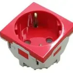 45131_SVM Quadro, szabványos 45x45mm Shuko dugalj, 45°, piros Népszerű