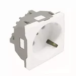 45131_SBR Quadro, szabványos 45x45mm Shuko dugalj, 45°, fehér Biztonságos fizetés