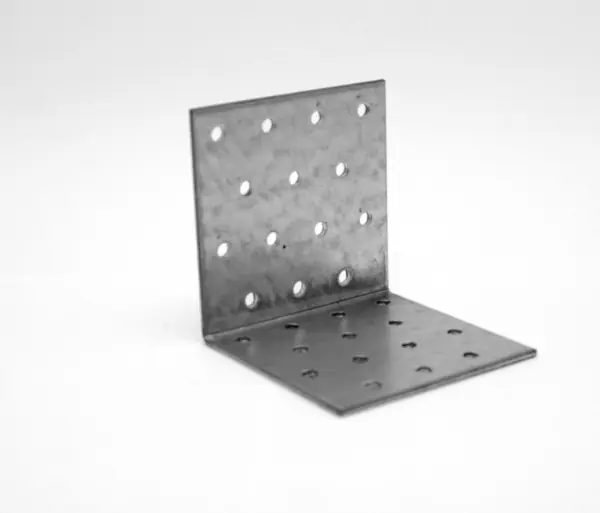 Összekötő Hajlított lyukas lemez 80x80x80 mm horg. Biztonságos fizetés