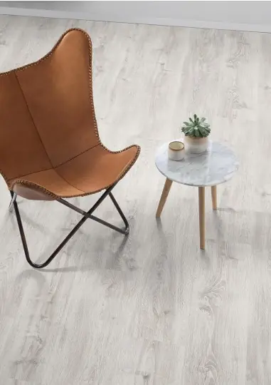 EGGER White Waltham Oak Laminált Padló EPL123 2.54m2/csomag Akció