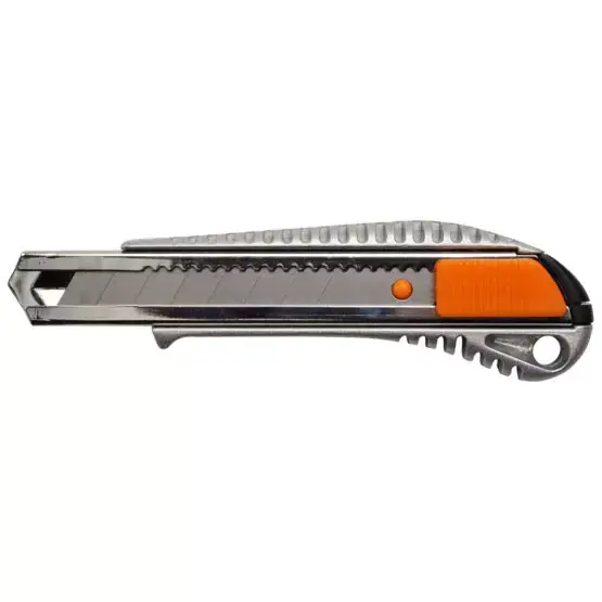 Legnépszerűbb Fiskars professzionális pengekés 18mm