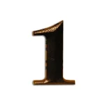 Árcsökkenés HÁZSZÁM ANTIK-BRONZ ÖNTÖTT 1 ÜTHETŐ CSAPPAL, TIPLIVEL 80mm MAGYAR N°302