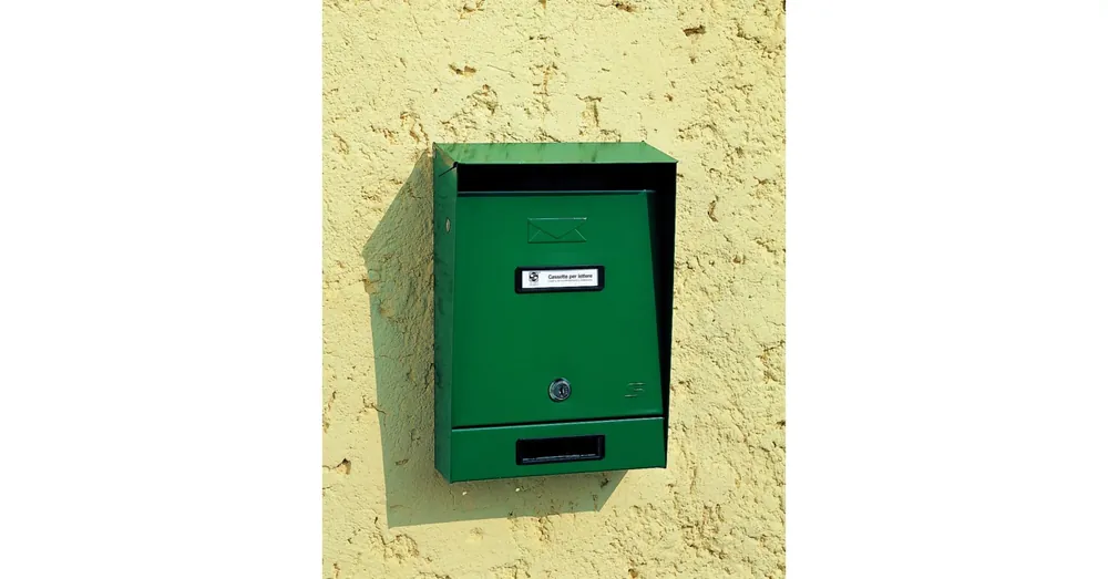 Újdonság POSTALÁDA KÜLTÉRI ÁLLÓ ZÖLD EGYOLDALAS (22cm*30.5cm) SILMEC 10-202.22